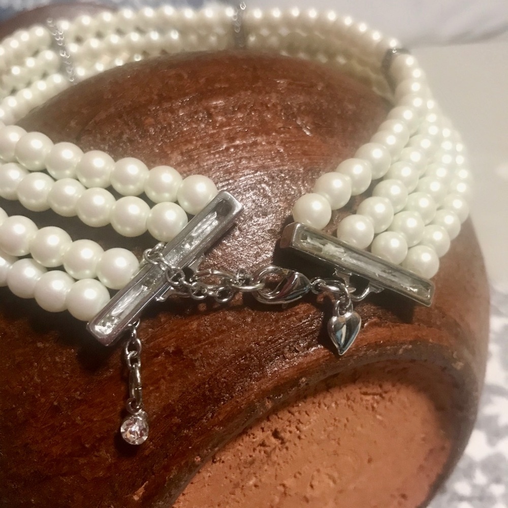 Pearl Choker Necklace white Swarovski Pearls